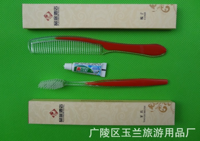 好软毛宾馆牙刷双色透明刷丝牙膏3年不干两面针牙膏高档盒装在类目 洗护清洁剂/卫生巾/纸/香薰, 洗发沐浴/个人清洁, 口腔护理, 牙刷/口腔清洁工具中 - 来自Buy2taobao.com提供专业的淘宝代购服务