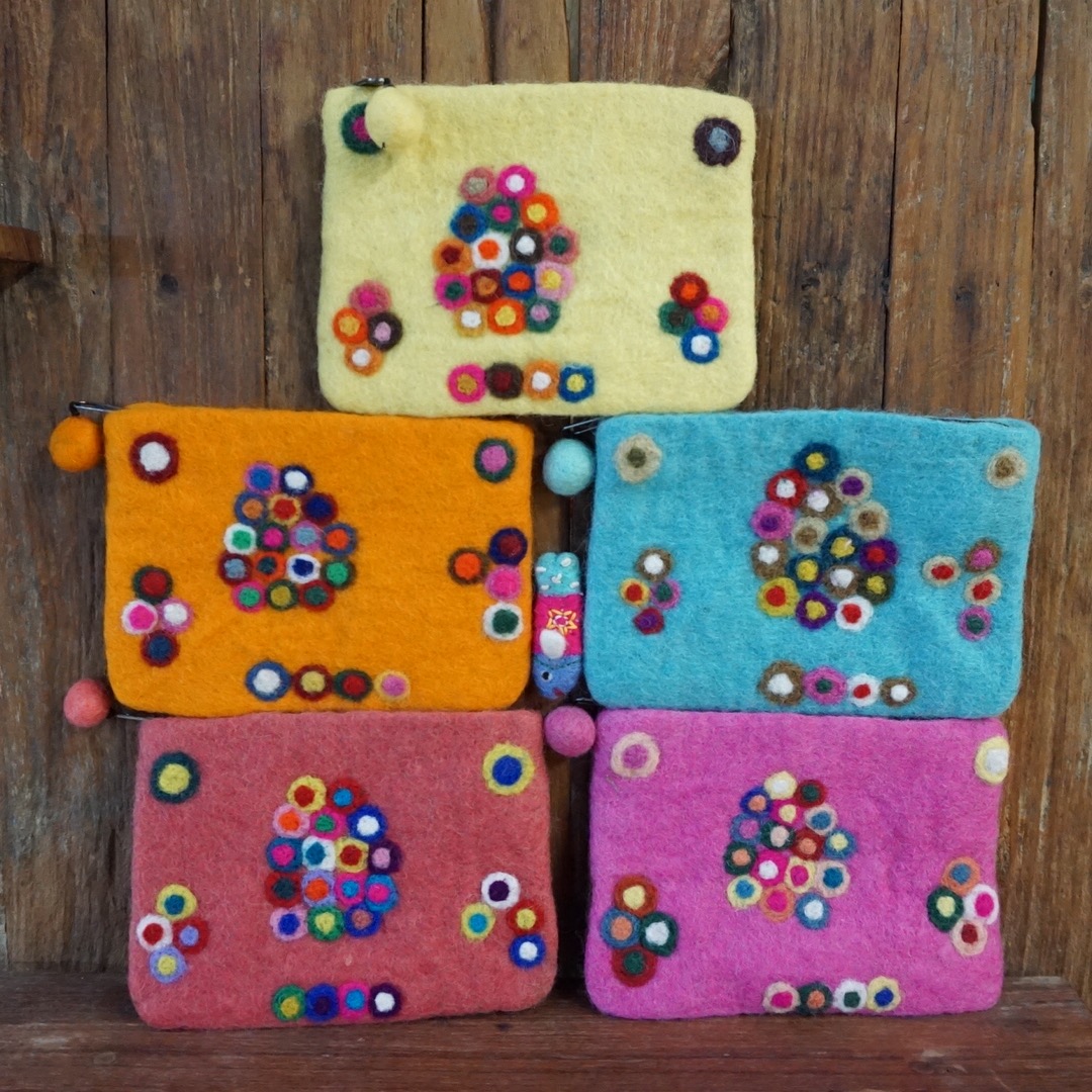 Palawan manual Original Felt purse Clutch bag Mobile phone bag colour Space originalityin the Festive supplies/Gift , Gift ideas , Creative purse category - from Buy2taobao.com to provide professional Taobao agent buy service