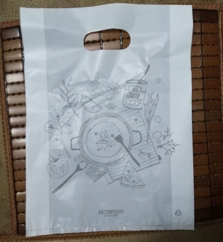 韓國官方skinfood思親膚專賣店品牌包裝袋 32.7cm×24.3cm在類目 電子詞典/電紙書/文化用品, 印刷製品, 其它包裝袋中 - 來自Buy2taobao.com提供專業的淘寶代購服務