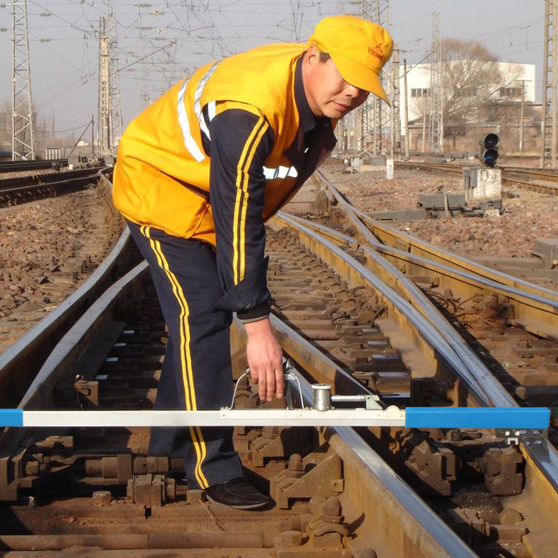 万能轨距尺铁路专用JTGC 600 900 1435轨距0级数显窄轨电子道尺在类目 五金/工具, 手动工具, 测量工具, 其它测量工具中 - 来自Buy2taobao.com提供专业的淘宝代购服务
