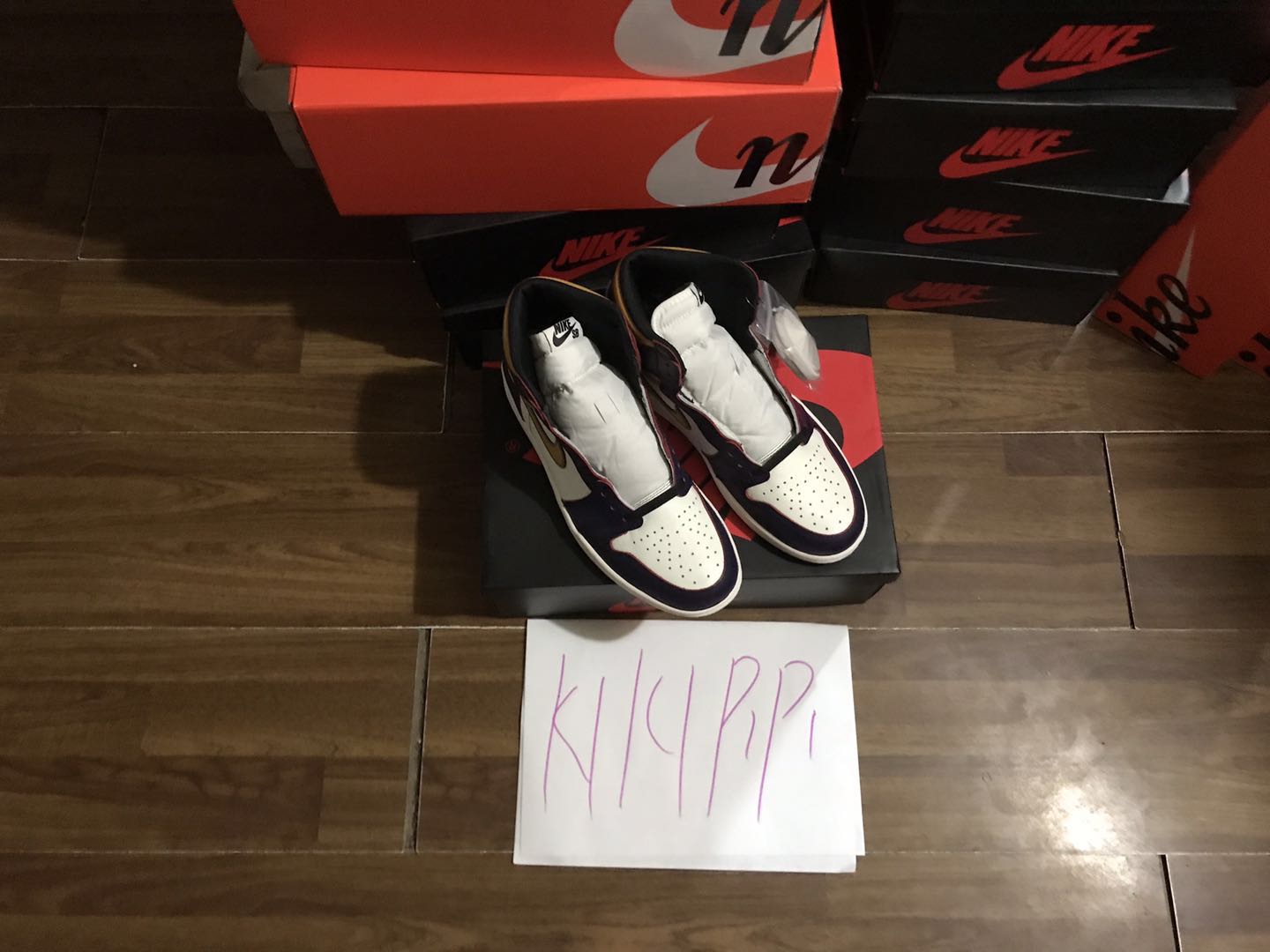 AJ1 x Nike Dunk SB 白黑粉紫金湖人芝加哥刮刮乐 CD6578-006-507|msdalam kategori kasut baru, kasut bola keranjang - dari Buy2taobao.com untuk memberikan perkhidmatan ejen Taobao profesional membeli