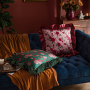 欧式复古田园法式玫瑰，荷叶边客厅沙发靠垫，花朵抱枕轻奢床头靠枕