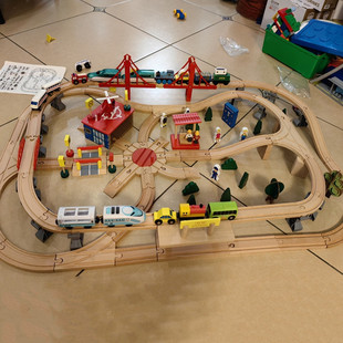 实木制和谐号火车玩具高铁木质火车轨道玩具套装男孩积木质拼装