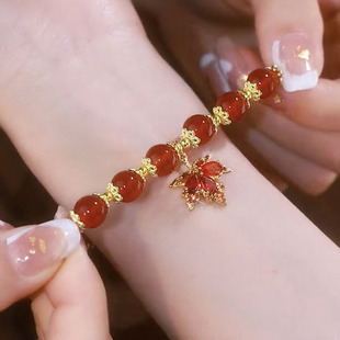 红色水晶枫叶珠珠手链2022年潮气质秋冬网红中国风手串饰品女