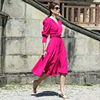 欧洲站2022秋装时尚明星同款高级感性感修身中长款玫红色连衣裙女
