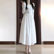 白色长袖连衣裙子秋冬季2023年女装法式垂坠高级感一字肩长裙