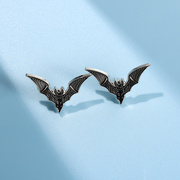 欧美万圣节系列合金胸针金属，蝙蝠造型暗黑风黑色徽章配饰