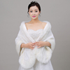 新娘冬季毛披肩婚纱礼服白色结婚伴娘旗袍皮草保暖中长袖加厚外套