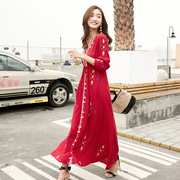 民族风大码V领绣花连衣裙海边度假红色复古刺绣泰国普吉岛沙滩裙