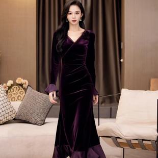 yola迷情紫罗兰秋季法式显瘦拼接丝绒，包臀连衣裙-37447