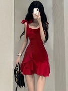 纯欲风辣妹红色吊带连衣裙，女夏季设计感小众，气质收腰显瘦短裙