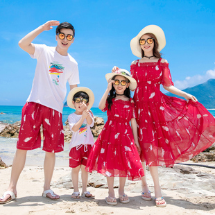 沙滩亲子装夏装一家三口四口海边度假波西米亚，母女红色雪纺连衣裙
