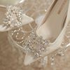 白色绸缎面婚鞋新娘鞋2024法式主婚纱秀禾两穿水晶高跟鞋细跟