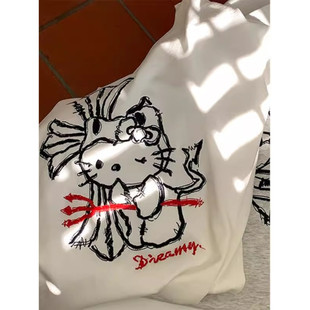 大码胖mm刺绣短袖t恤美式复古HelloKitty女夏季宽松百搭设计上衣