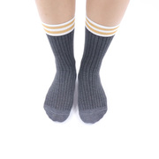 袜子女纯棉堆堆袜高筒条纹二道杠秋冬季保暖舒适学院风不臭脚棉袜