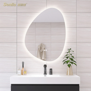 圣莉亚浴室智能镜卫生间壁挂三角水滴异形防雾触摸led灯发光镜子