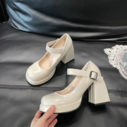 矮子乐婚鞋婚纱神器松糕鞋，增高不累脚花婉超高跟，白色小个子新娘鞋