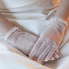 结婚新娘主婚纱礼服晚宴，手套钉珠边米白色蕾丝网纱手套短款复古