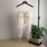 1816夏季压皱雪纺吊带衫，薄款设计感不规则，荷叶边网纱拼接上衣