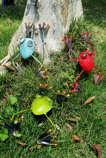 欧式铁艺工艺品创意，壁画花园室内装饰品彩色小青蛙