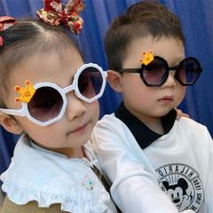 儿童太阳镜男女童趣味可翻盖遮阳墨镜宝宝拍照超萌可爱圆形眼镜框