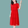 2023年夏季红色真丝连衣裙，宽松七分袖蛋糕，裙气质圆领复古裙子