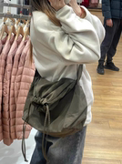 简约抽绳包包女纯色单肩包韩版网红托特包大学生通勤斜跨包包