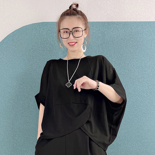 2024夏时尚(夏时尚)潮减龄个性韩版女士圆领，半袖t恤不规则蝙蝠袖大码宽松