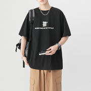 夏季男生t恤黑色潮牌纯色，短袖上衣五分，半袖衫大码字母圆领青少年
