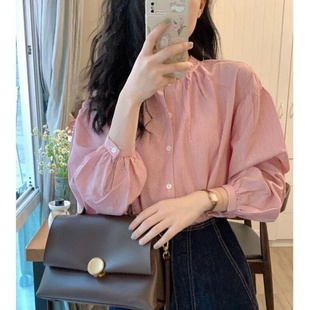 法式小清新甜美衬衫女春秋设计感小众灯笼袖粉色条纹别致衬衣