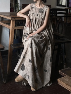 尹太阳(尹太阳)原创新中式文艺，复古脏染做旧宽松大裙摆无袖背心连衣裙