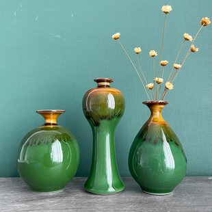 景德镇手工创意陶瓷，迷你小花瓶装饰品摆件桌面，博古架摆设水培花器