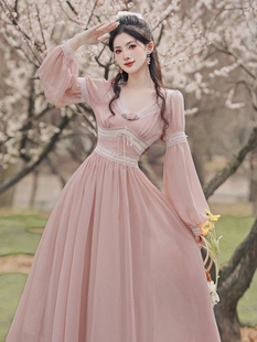 春夏女装法式气质甜美雪纺蕾丝花朵V领长袖粉色收腰连衣裙超仙