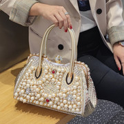 轻奢镶钻珍珠女士手提包包2024潮流洋气时尚，带钻锁扣单肩斜挎
