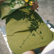 牛油果绿色牛仔短裙女高腰，a字半身裙，包臀裙显瘦夏季一字裙百搭