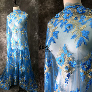 湖蓝天蓝色珍珠烫钻金线重工蕾丝网纱刺绣花朵面料婚纱礼服布料