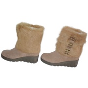圆头坡跟真皮短筒靴兔毛，搭配磨砂牛皮套筒，绒里冬季女棉靴24877202