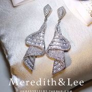 Meredith&Lee法式优雅小众设计轻奢扇形满钻重工时尚结婚礼服耳环