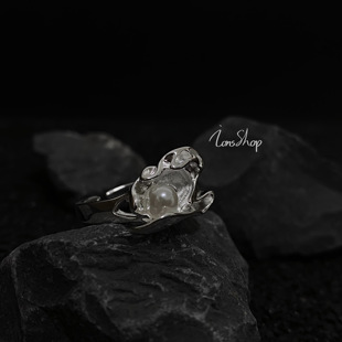 ions shop 小众设计感珍珠花朵不规则纯银戒指女个性褶皱食指高级