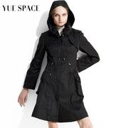 yuespace春秋女士风衣外套，修身连帽中长款英伦，时尚拉链显瘦黑色