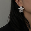 doudoustore影山莲925银针独特设计花朵，耳环女暗黑高级耳钉耳饰