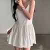 韩国chic夏季法式简约气质，v领吊带裙女气质减龄百搭娃娃裙
