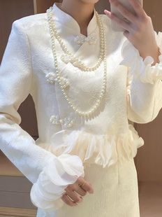 新中式甜美套装2024钉珠盘扣，立体花朵短外套，半身裙春装两件套
