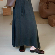 秋季保暖舒适羊绒针织，半裙2023韩版收腰显瘦中长款半身裙女