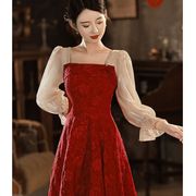 2022秋冬敬酒服新娘高端日常可穿回门礼服，法式红色订婚连衣裙