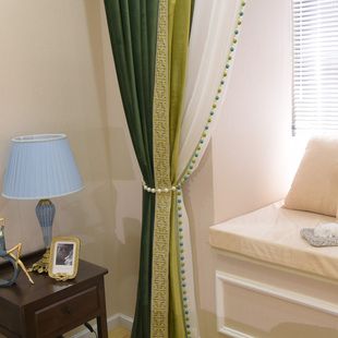 成美丝a绒客厅欧式墨绿色拼接国品式窗帘，绒布款产遮光纯色卧室复