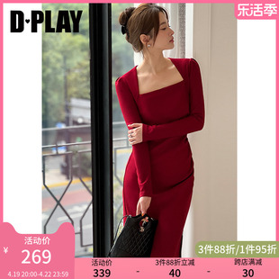 DPLAY女装法式红色美背方领长袖连衣裙订婚服修身敬酒服裙子女