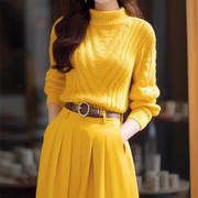 今年流行时尚黄色毛衣女装套装秋季端庄大气针织半身裙两件套