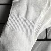 刺绣男袜子男士长筒袜秋冬款，运动个性纯棉吸汗防臭高筒长袜潮男
