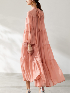 品牌夏季粉色真丝桑蚕丝连衣裙，大牌欧美裙子气质，款宽松大摆裙